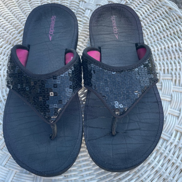 Speedo Black Sequin Women's Sandals Sz 8 Flip Flops Sparkle Casual Slip On - Picture 1 of 4